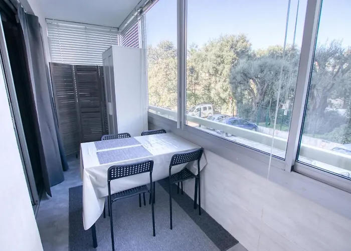 Studio Antibes Centre Ville - Parking Wifi Climatisation - Limestay